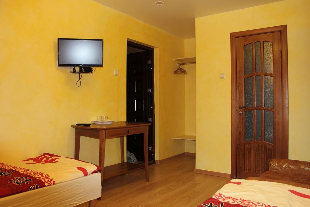 Raubichi Hotel Ruang foto